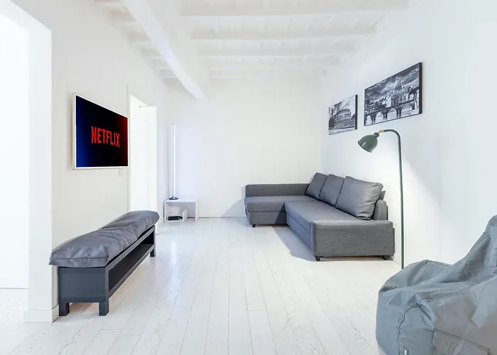 Maison Parlamento - Centro Apartment *